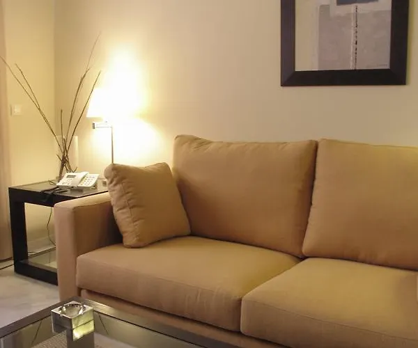 Hotel Lux Sevilla 3*